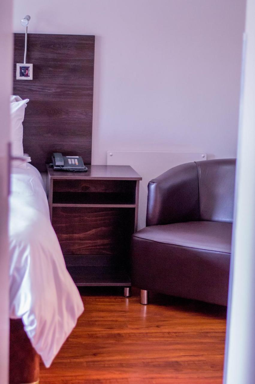 314 On Clark Guest House Pretoria-Noord Esterno foto