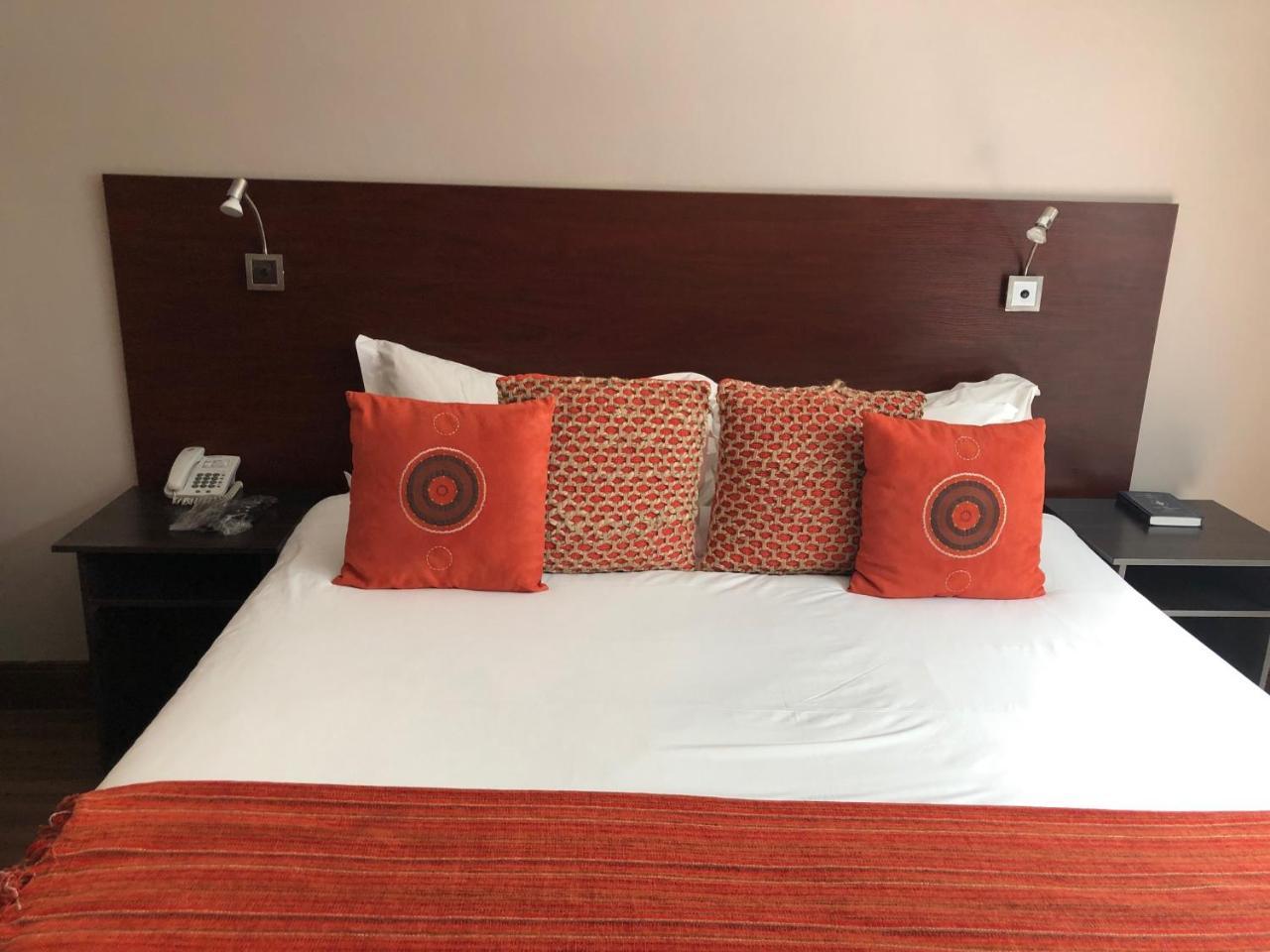 314 On Clark Guest House Pretoria-Noord Esterno foto