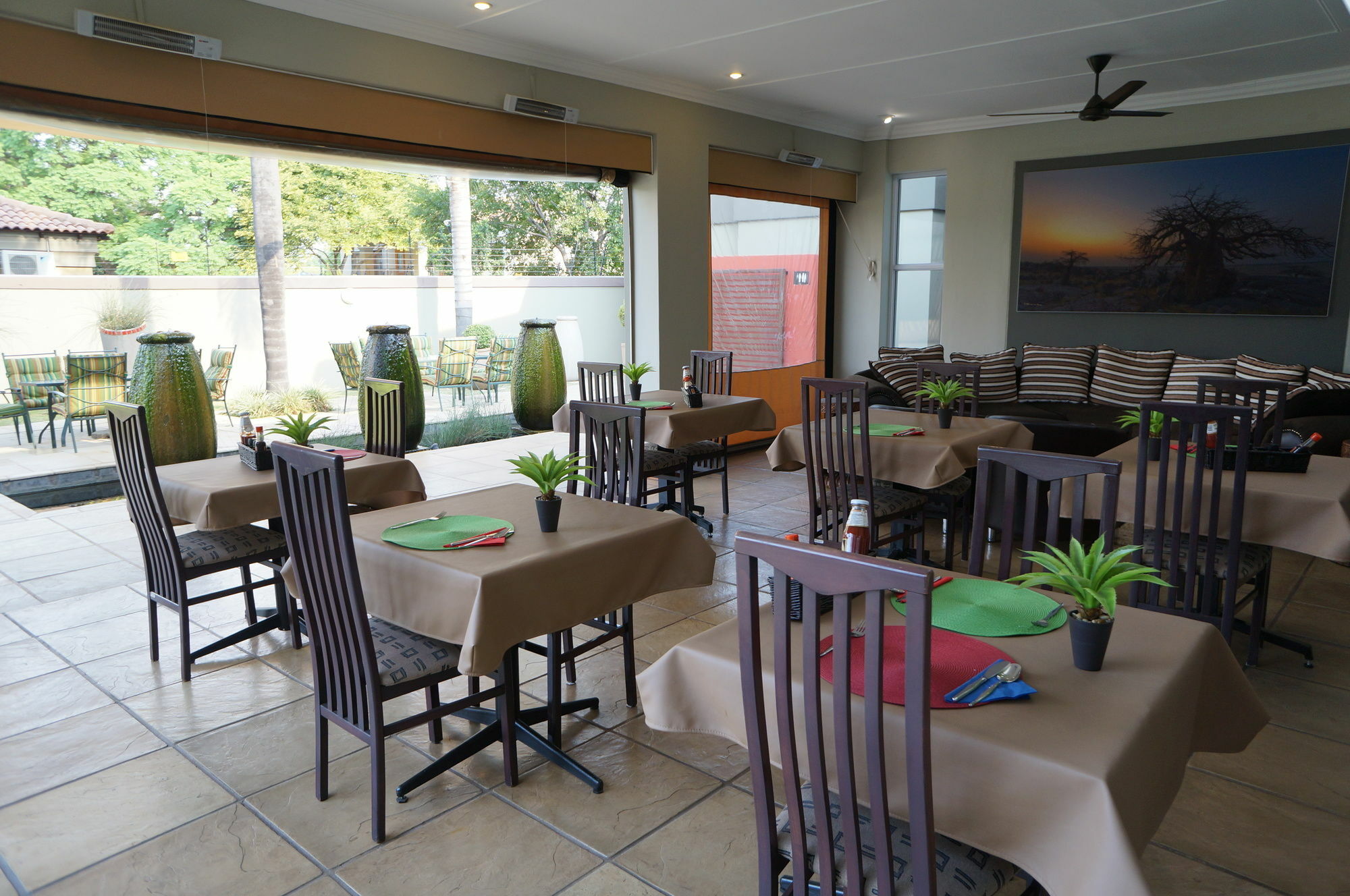 314 On Clark Guest House Pretoria-Noord Esterno foto